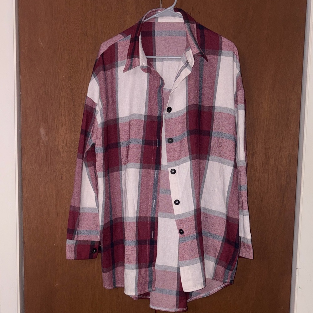 Red and White Plaid Long Length Button-Up Shirt XL